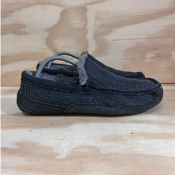 UGG Australia - Ascot - Moccasin Slipper - Gray - Men\'s - 10 - S/N 1011738